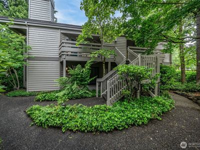 1300 Bellevue Way NE #2
