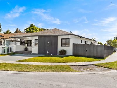 12330 SW 195th Ter