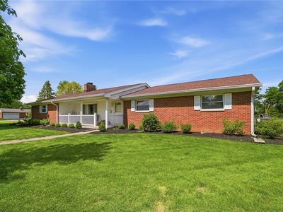 Property at 700 Ionic Cir, Enon, OH