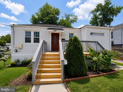 1209 Chapel Oaks Dr