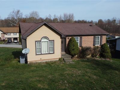 94 Dixon Blvd S