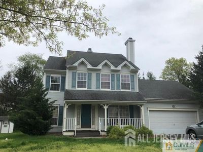 574 Buckingham Dr