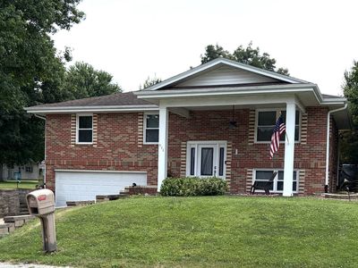 Property at 511 Sycamore St, Pittsfield, IL
