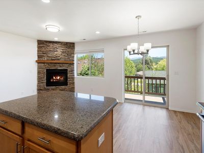 105 O'Brien Ter UNIT B