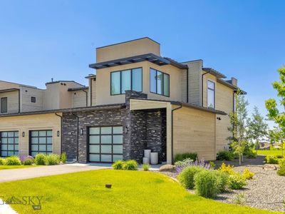 23 Ghost Horse Rd #A