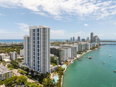 1330 West Ave APT 407