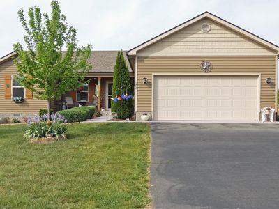 208 Victoria Way