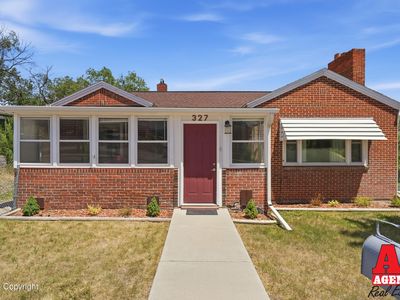 327 S Summit Ave