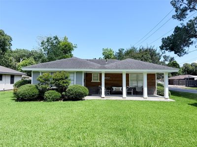 5948 Monroe Blvd