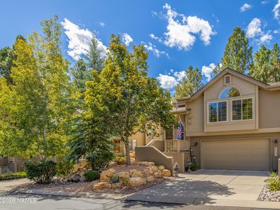 6031 E Mountain Oaks Dr