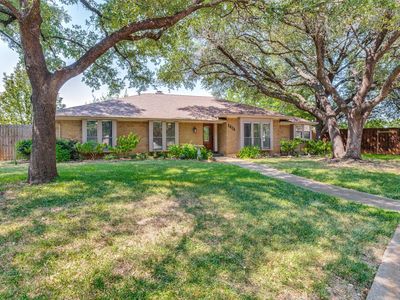 2413 Pearwood Ct