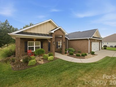 193 Hunters Hill Dr