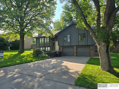 15123 Fieldcrest Dr