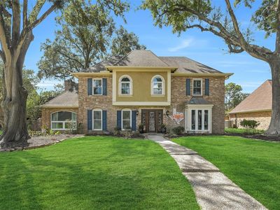 20015 Britannia Dr