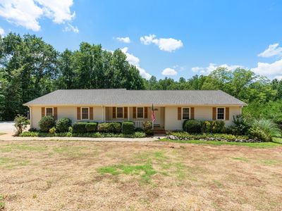 320 Bates View Dr