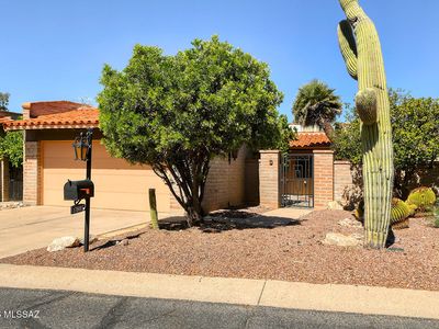 7949 N Sendero Uno