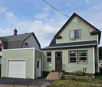 901 North St