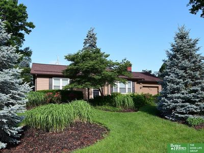 542 S 87th Cir