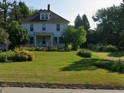 1350 Main Road