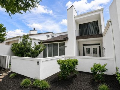 7655 S Braeswood Blvd APT 27