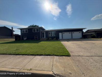 648 5th Ave SW