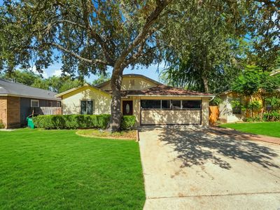 6203 Ridge Oak