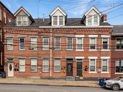 27 Wabash Estate End