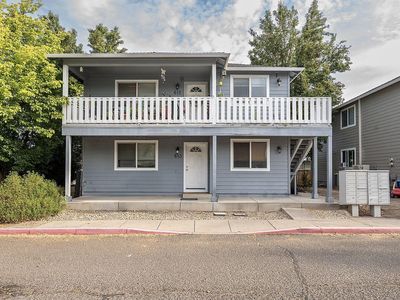 613 Valley Heart Ln