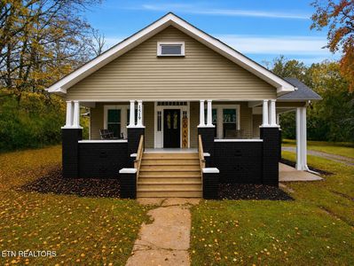 1519 W Madison Ave