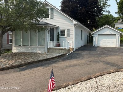 259 Bloom St