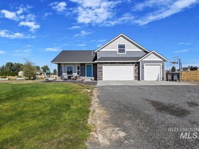 583 Pioneer Dr