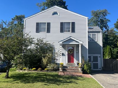 27 Rose Street