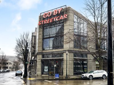 1030 NW 12th Ave APT 207