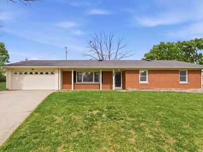 54 Locust Dr