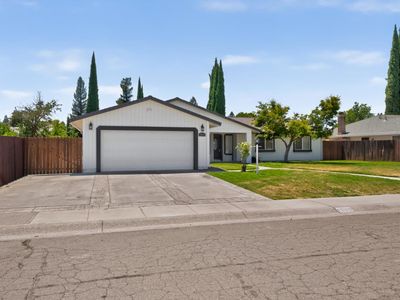 1538 Camino De Flores