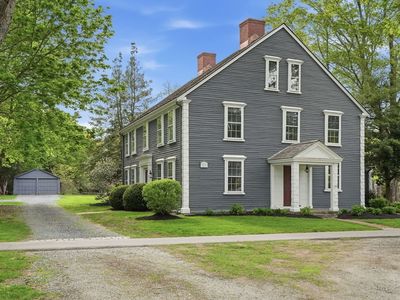 757 Main St