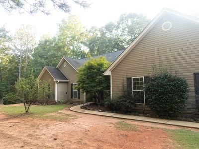 1045 Lee Road 376