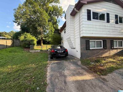 733 Country View Dr