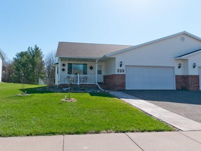 745 Diamond Ln