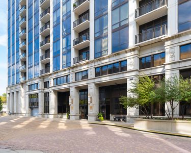 233 E 13th St APT 510