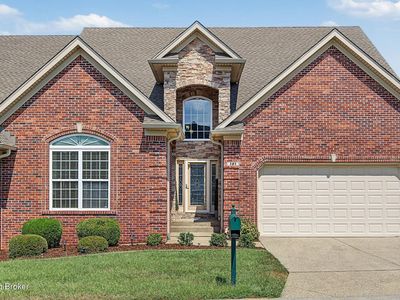 121 Whispering Pines Cir
