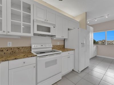 7623 Southampton Ter #412