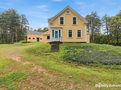 Property at 5 Meadowbrook Rd, Amesbury, MA
