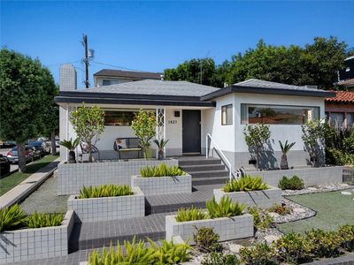 1427 S Doheny Dr