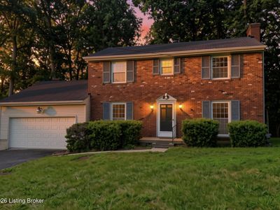 590 Lakeshore Pkwy
