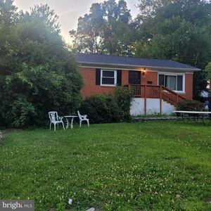 2311 W Longview Dr