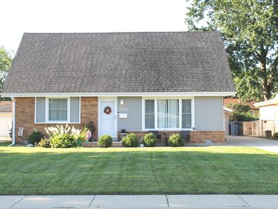 Property at 5237 Pleasant Ln, Crestwood, IL