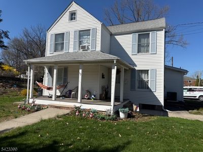 12 Storms Ave