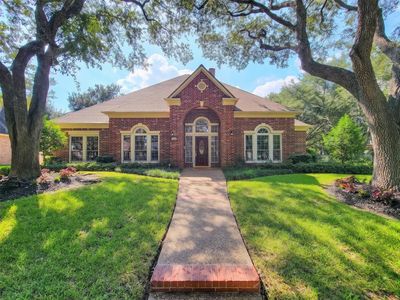 2702 Briar Knoll Ct