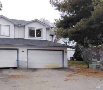 865 Tumbleweed Ave
